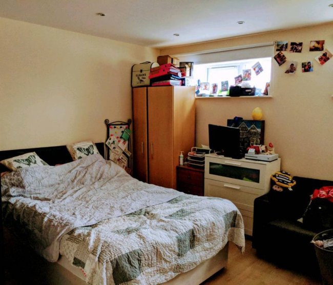1 bedroom, Finchley Road, NW11 7TH