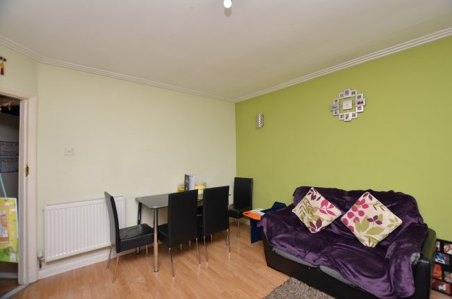 2 bedrooms, Gifford Gardens, W7 3AS